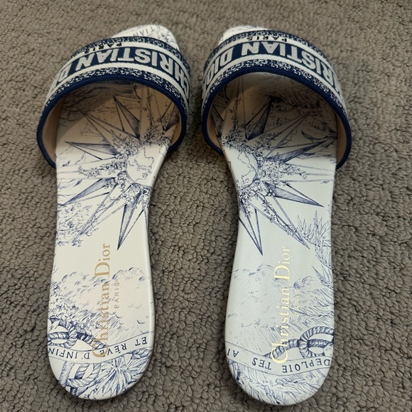 Christian Dior Dway Slide Blue and White - Picture 4 of 8